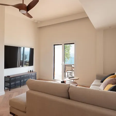 Veya - Private & Pools *